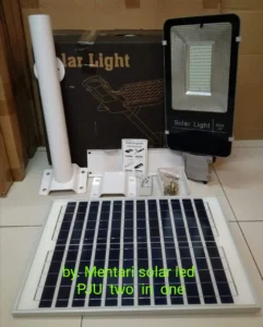 Lampu Jalan Two in One Tenaga Surya Murah Berkualitas